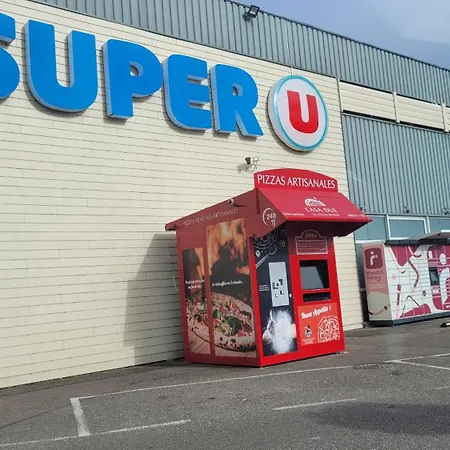 Domus 20min Europapark Kamp alanı *