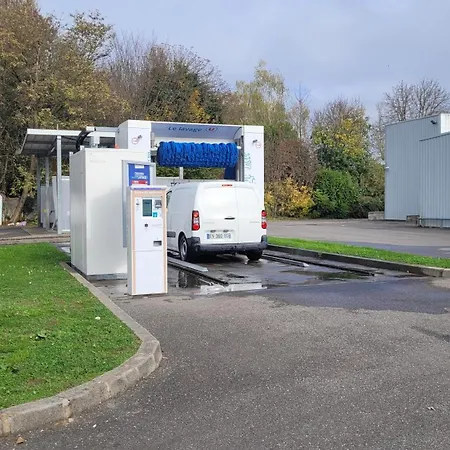 Domus 20min Europapark Kamp alanı Boofzheim